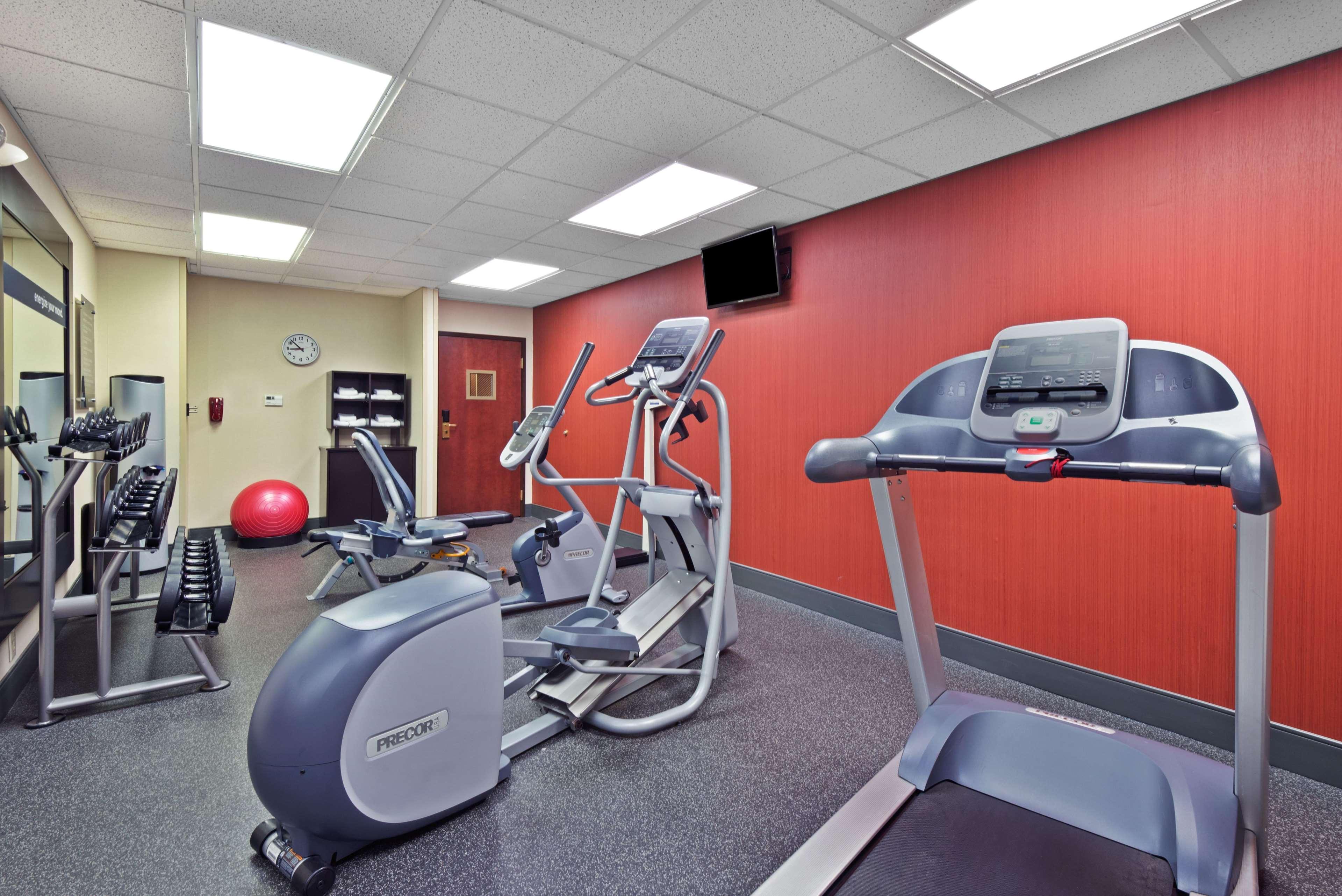 Hampton Inn Winfield Teays Valley Екстериор снимка