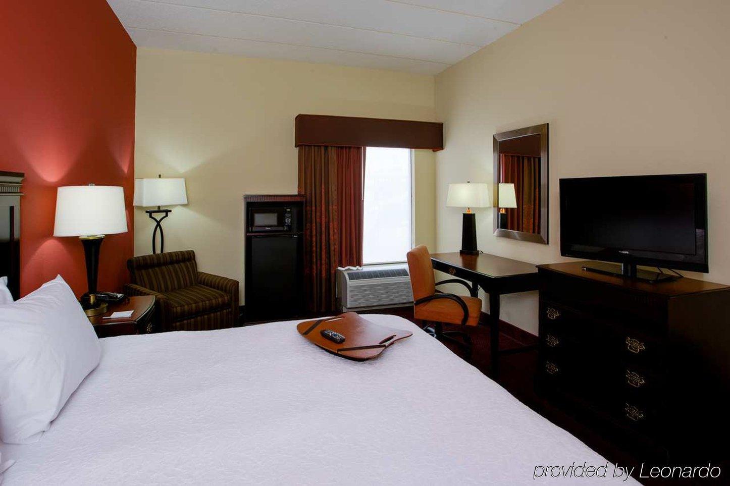 Hampton Inn Winfield Teays Valley Екстериор снимка