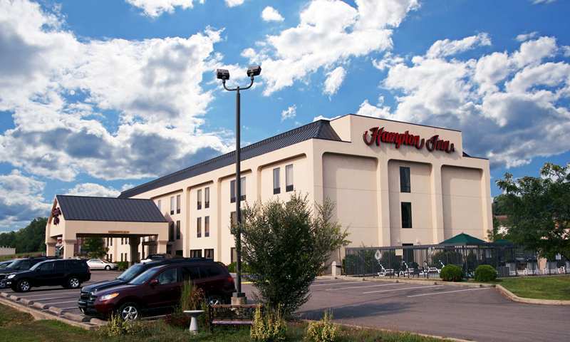 Hampton Inn Winfield Teays Valley Екстериор снимка